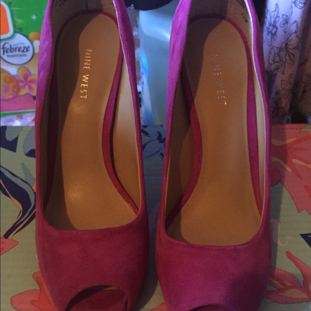 Used Nine West heels 7.5